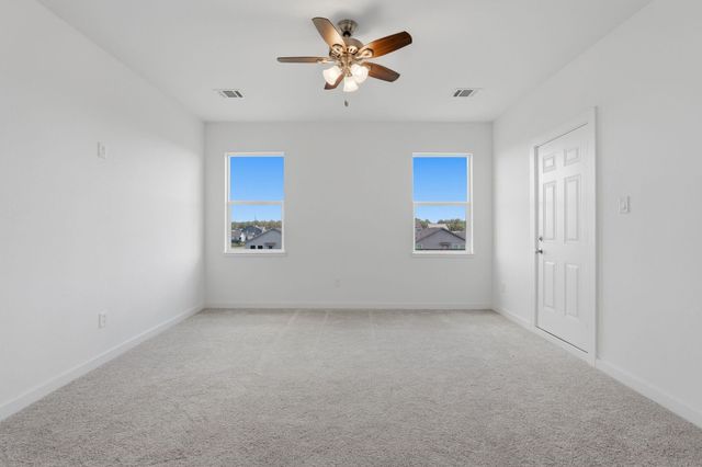 18611 Ratho Drive, Conroe, TX 77306