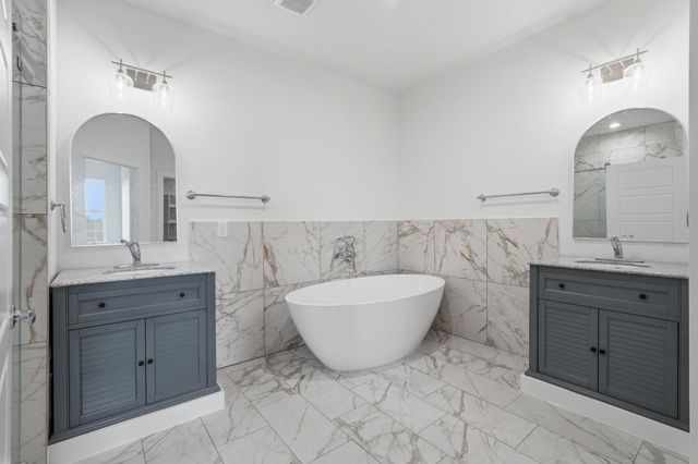 18611 Ratho Drive, Conroe, TX 77306
