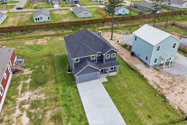 18611 Ratho Drive, Conroe, TX 77306
