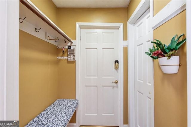420 Taberwood Way, Roswell, GA 30076