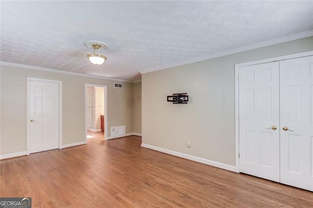 420 Taberwood Way, Roswell, GA 30076