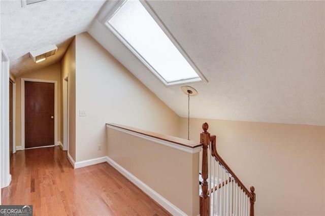 420 Taberwood Way, Roswell, GA 30076