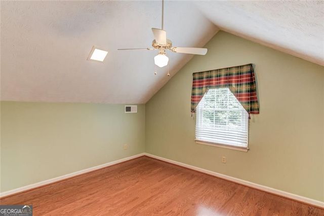 420 Taberwood Way, Roswell, GA 30076