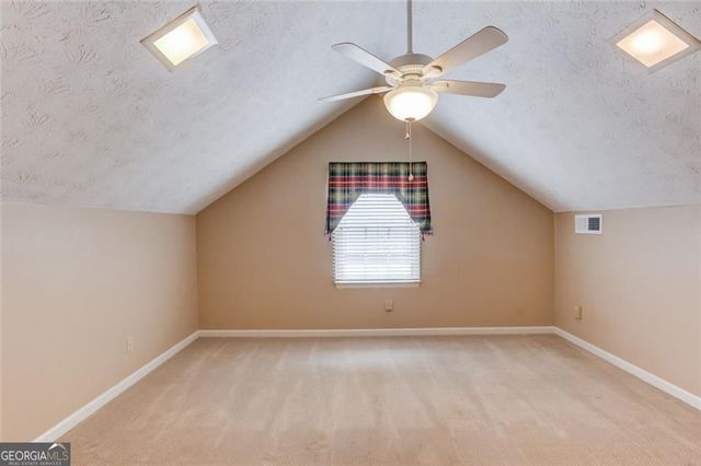 420 Taberwood Way, Roswell, GA 30076