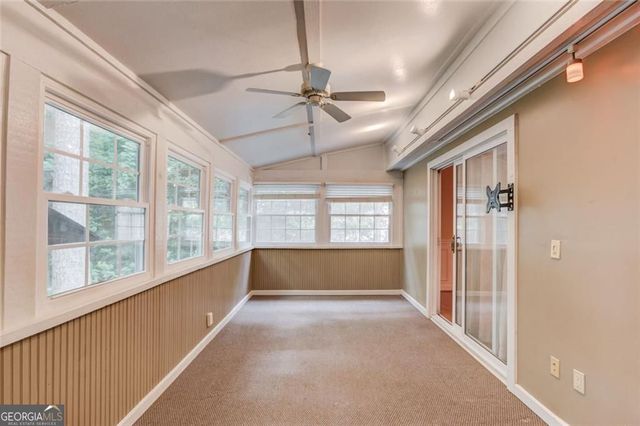 420 Taberwood Way, Roswell, GA 30076