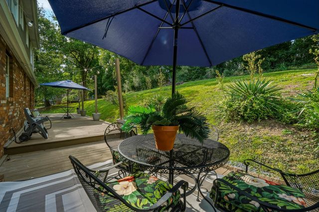 4 Pine Grove Lane, Huntington, WV 25704