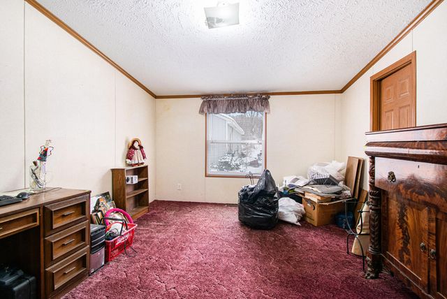 574 E 1100 N, Westville, IN 46391