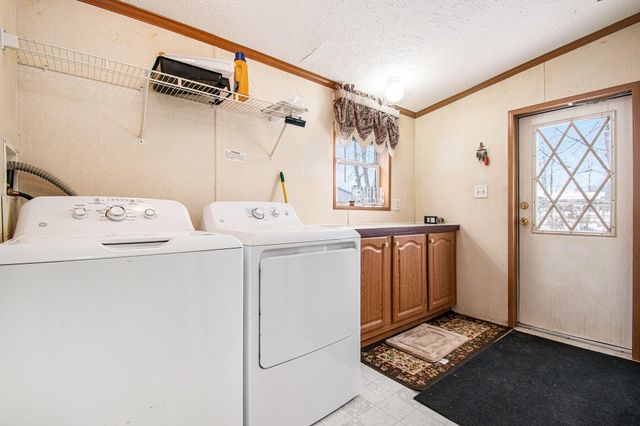 574 E 1100 N, Westville, IN 46391