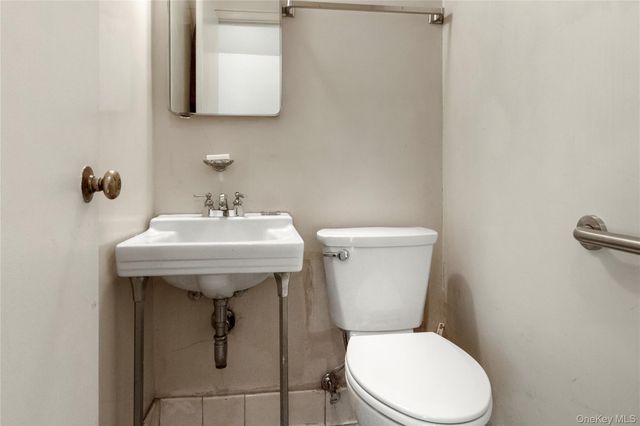 4670 Independence Avenue, Bronx, NY 10471