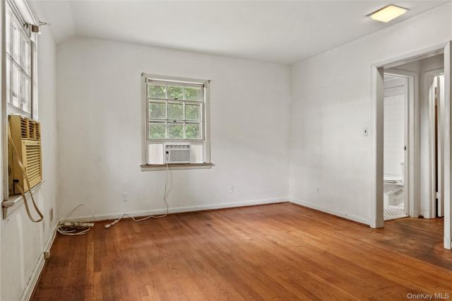 4670 Independence Avenue, Bronx, NY 10471