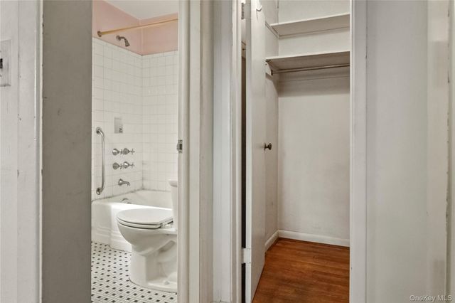 4670 Independence Avenue, Bronx, NY 10471
