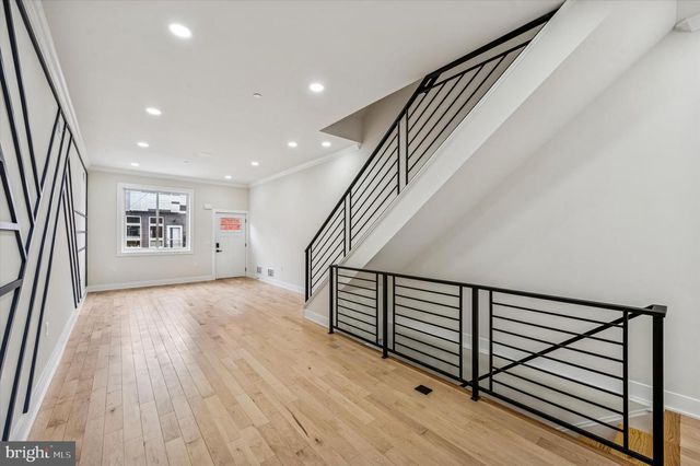 604 MCKEAN ST, Philadelphia, PA 19148