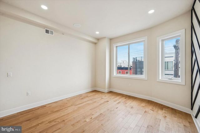 604 MCKEAN ST, Philadelphia, PA 19148