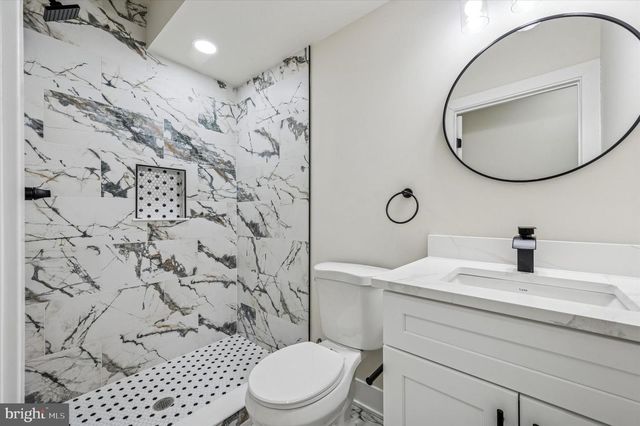 604 MCKEAN ST, Philadelphia, PA 19148