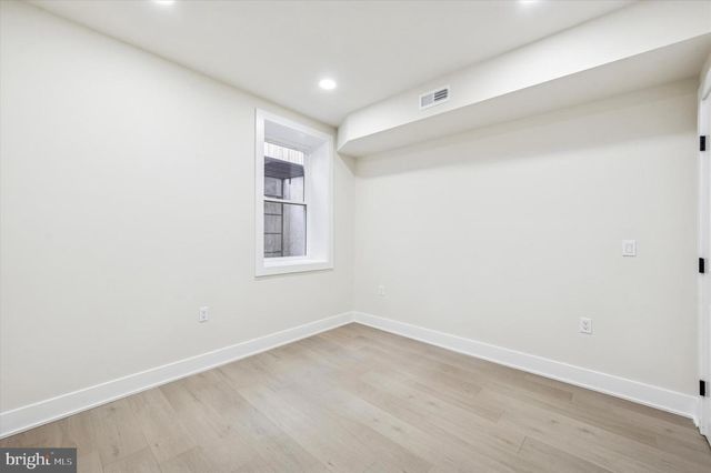 604 MCKEAN ST, Philadelphia, PA 19148