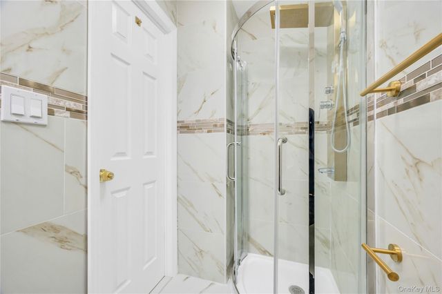 194-19 115th Road, Saint Albans, NY 11412