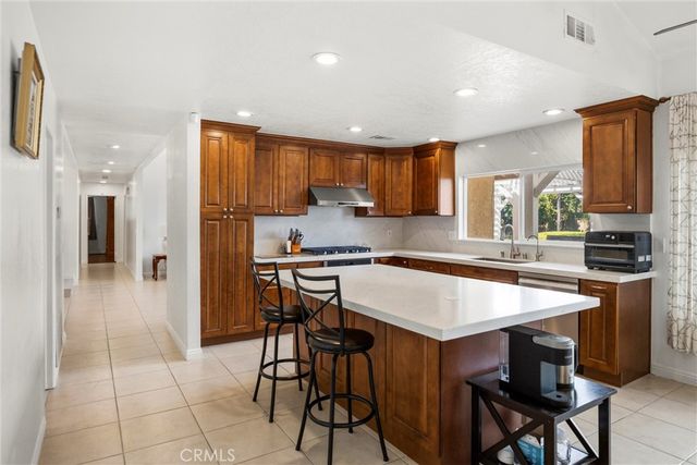 2314 N Euclid, Upland, CA 91784