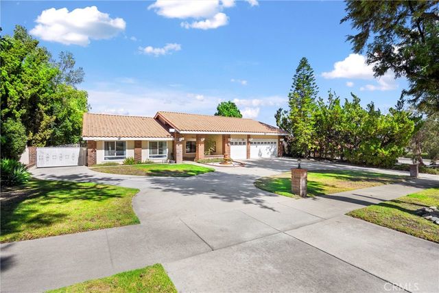 2314 N Euclid, Upland, CA 91784