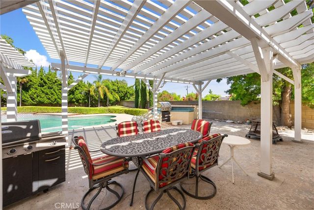 2314 N Euclid, Upland, CA 91784