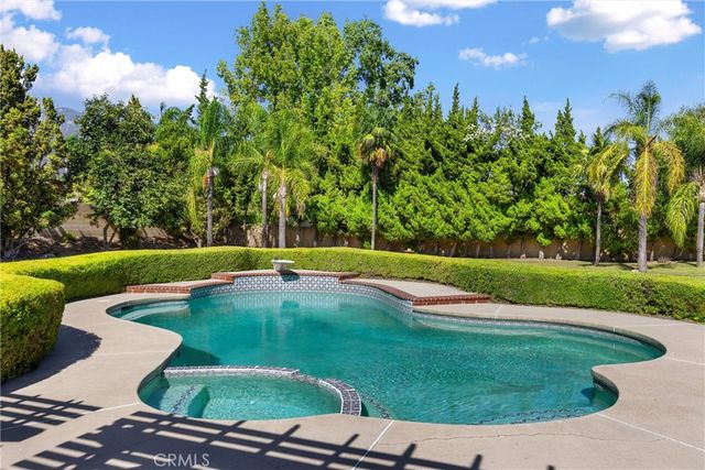 2314 N Euclid, Upland, CA 91784