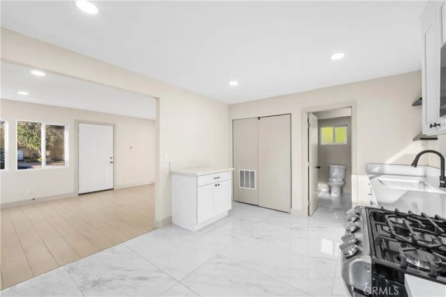 1814 E Avenue Q11, Palmdale, CA 93550