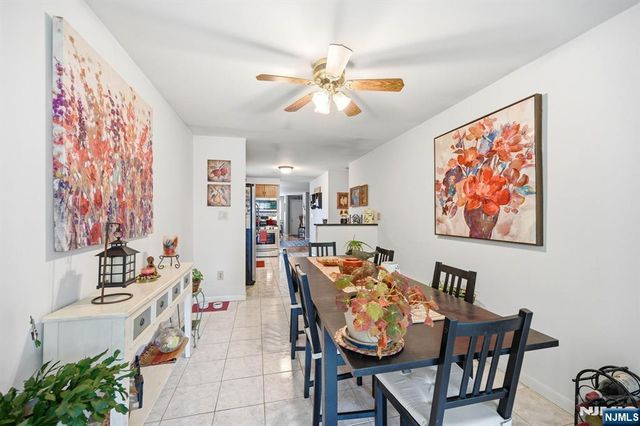 15 Orchard Street, Bloomingdale, NJ 07403