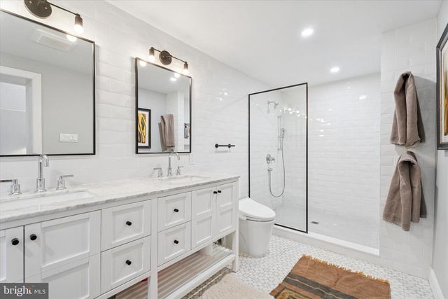 603 OLD GULPH RD, Penn Valley, PA 19072