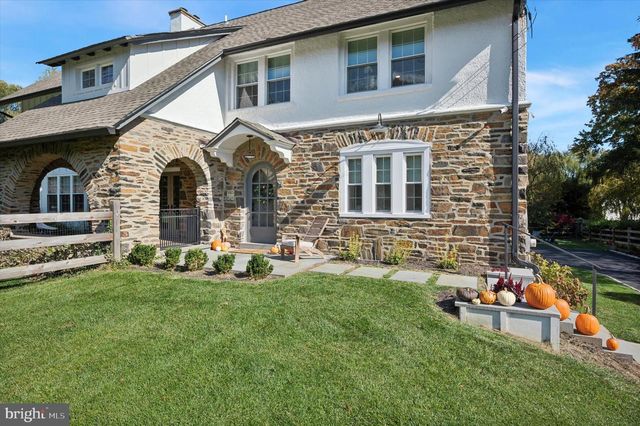 603 OLD GULPH RD, Penn Valley, PA 19072