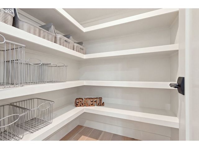 7385 Sw 77TH Ave, Portland, OR 97223