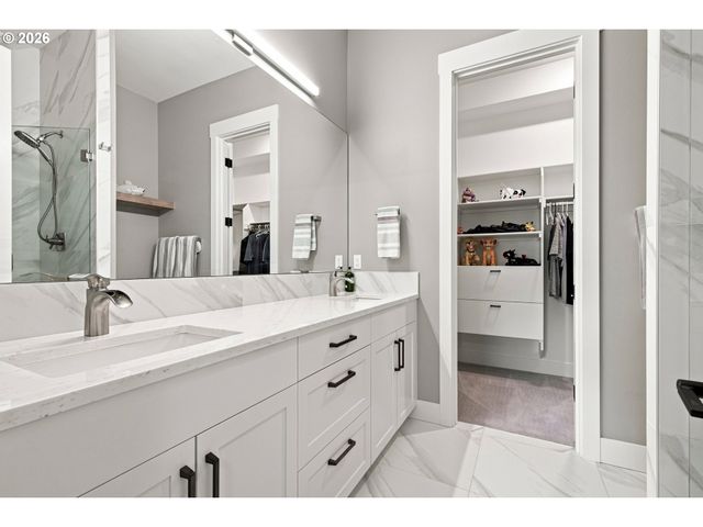 7385 Sw 77TH Ave, Portland, OR 97223