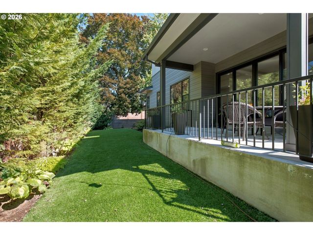 7385 Sw 77TH Ave, Portland, OR 97223