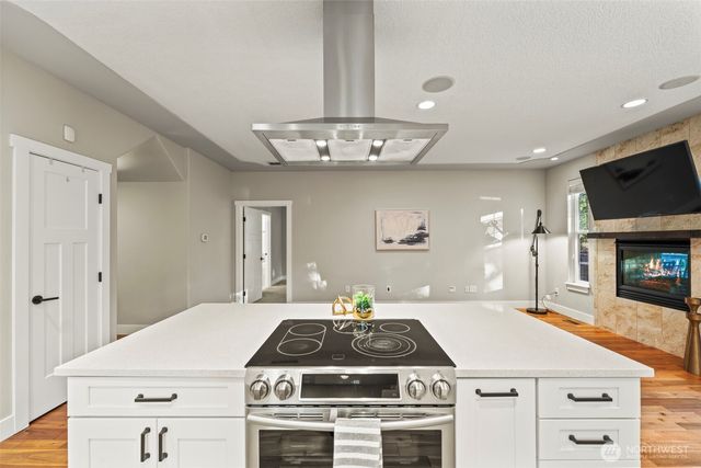 8002 372nd Street E, Eatonville, WA 98328