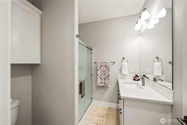 8002 372nd Street E, Eatonville, WA 98328