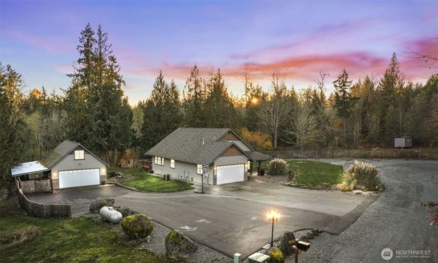 8002 372nd Street E, Eatonville, WA 98328