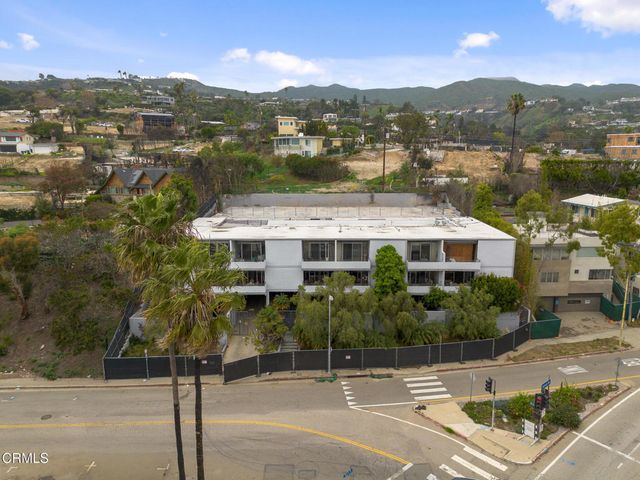 16601 Marquez Avenue 101, Los Angeles, CA 90272