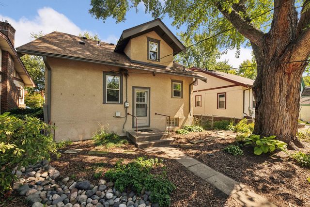 4848 15th Avenue S, Minneapolis, MN 55417