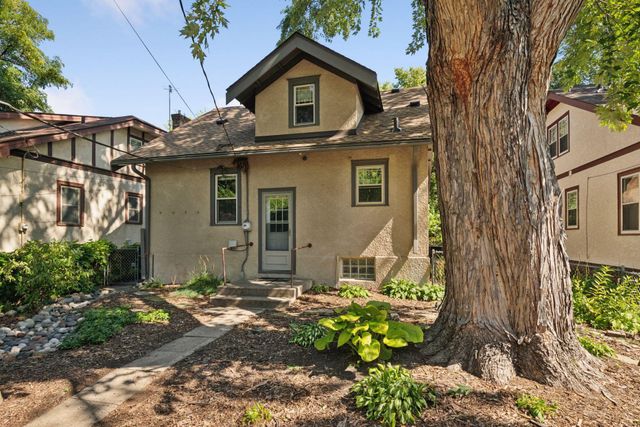 4848 15th Avenue S, Minneapolis, MN 55417