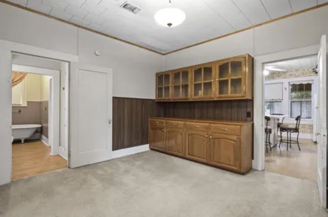 304 DAINGERFIELD ST, Naples, TX 75568