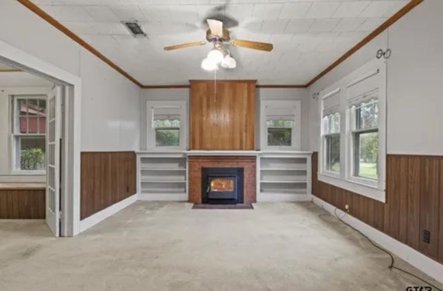 304 DAINGERFIELD ST, Naples, TX 75568