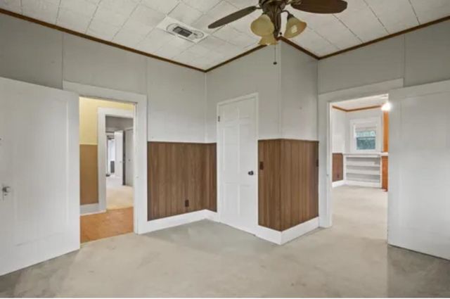 304 DAINGERFIELD ST, Naples, TX 75568