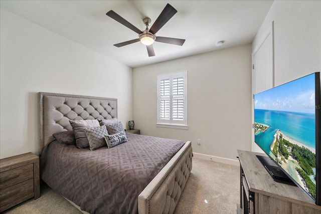 825 SEASCAPE PLACE, Sarasota, FL 34240