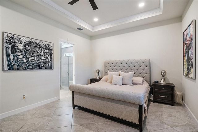 825 SEASCAPE PLACE, Sarasota, FL 34240