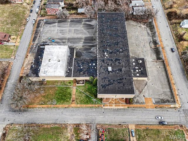 5511 Wabada Avenue, St Louis, MO 63112