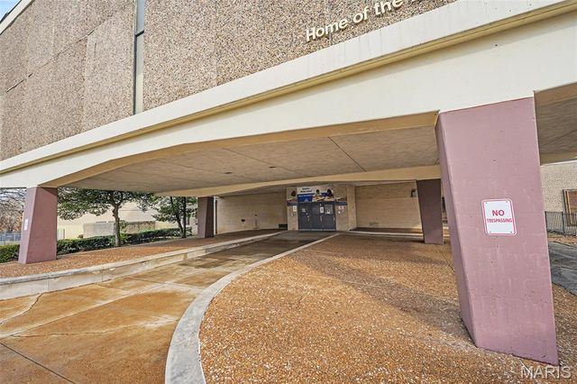 5511 Wabada Avenue, St Louis, MO 63112