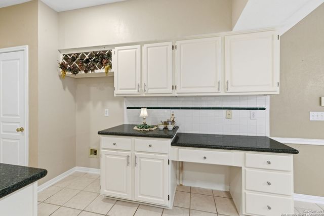 8810 London Heights, San Antonio, TX 78254