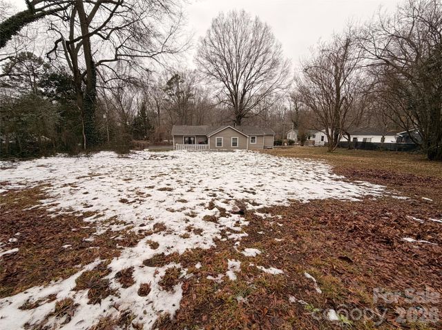 934 S Chestnut Street, Gastonia, NC 28054