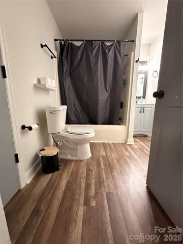 934 S Chestnut Street, Gastonia, NC 28054