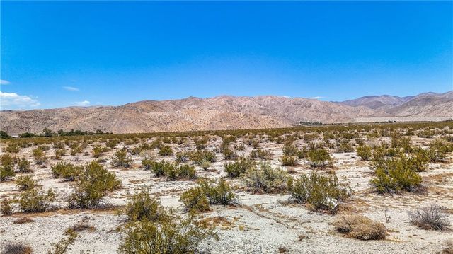 60 Dillon Road, Sky Valley, CA 92241