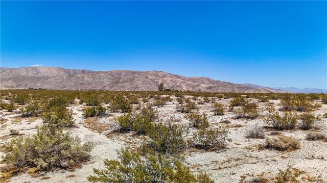 60 Dillon Road, Sky Valley, CA 92241
