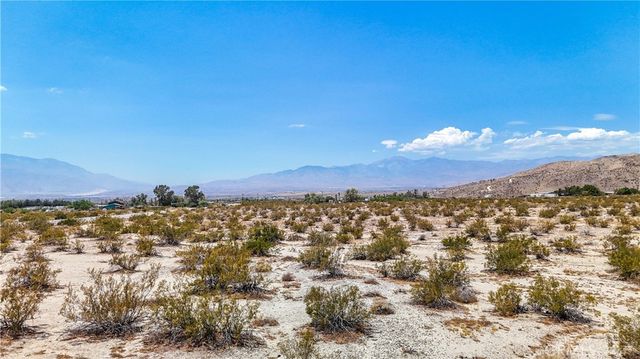 60 Dillon Road, Sky Valley, CA 92241